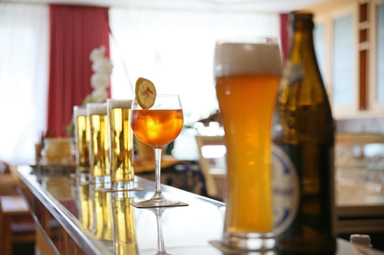 Pension Alpenhof B&B คอลเลอิซาร์โค ภายนอก รูปภาพ