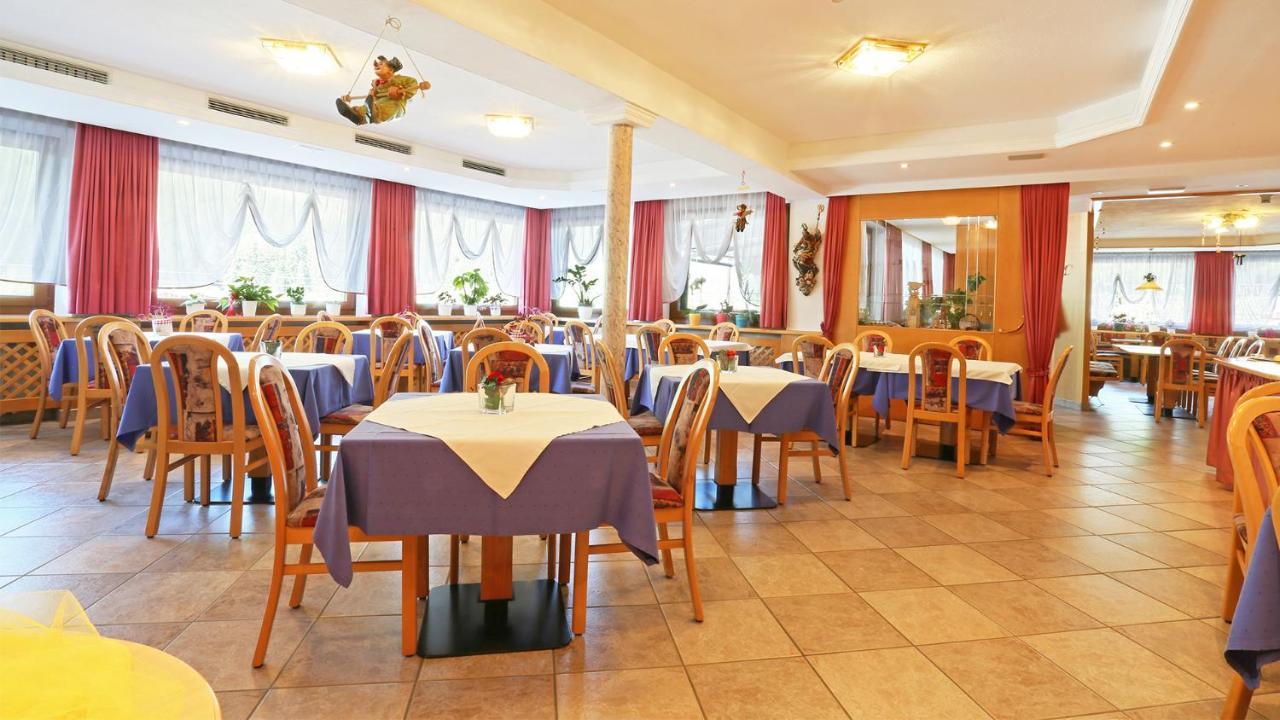 Pension Alpenhof B&B คอลเลอิซาร์โค ภายนอก รูปภาพ