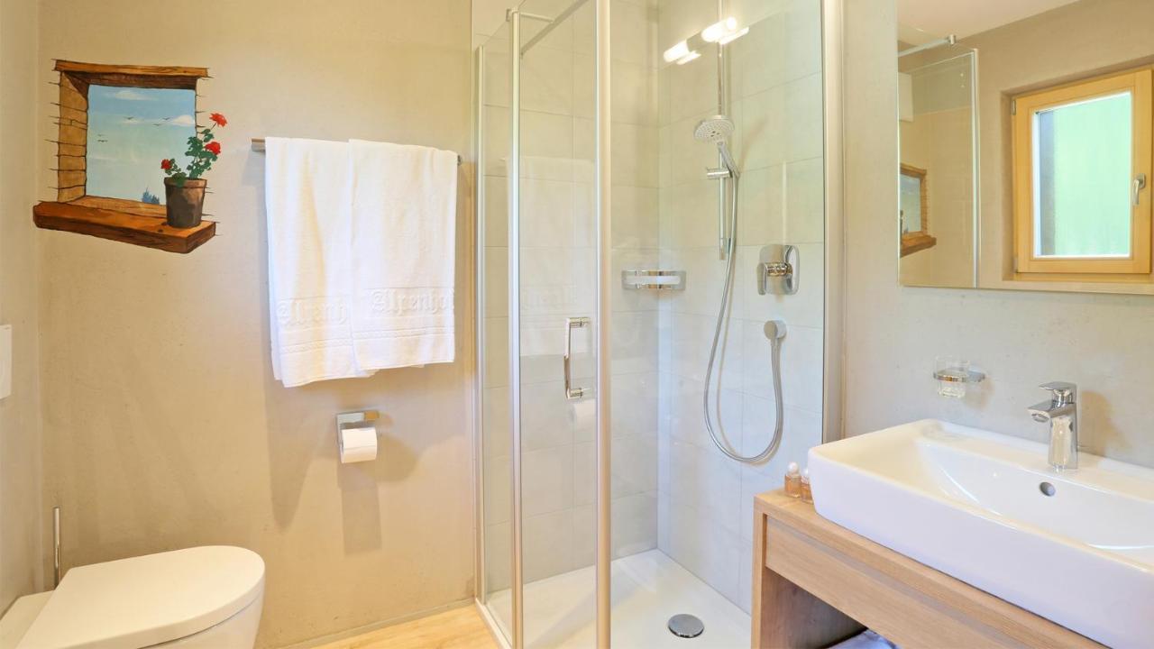 Pension Alpenhof B&B คอลเลอิซาร์โค ภายนอก รูปภาพ